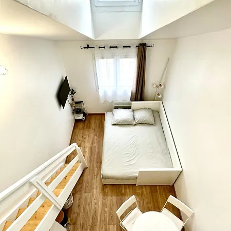 Duplex 2 - 2 Steps From And Close To Paris Appartamento *